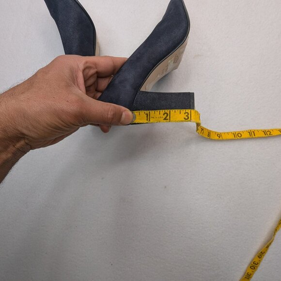 Bally Classic Navy Blue Sued Pump Heels Woman's Size 6 Rare England Made Nice! - Picture 10 of 13